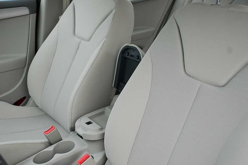 江淮和悦内饰图