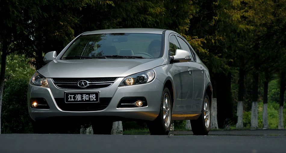 江淮和悦官方资料图外观