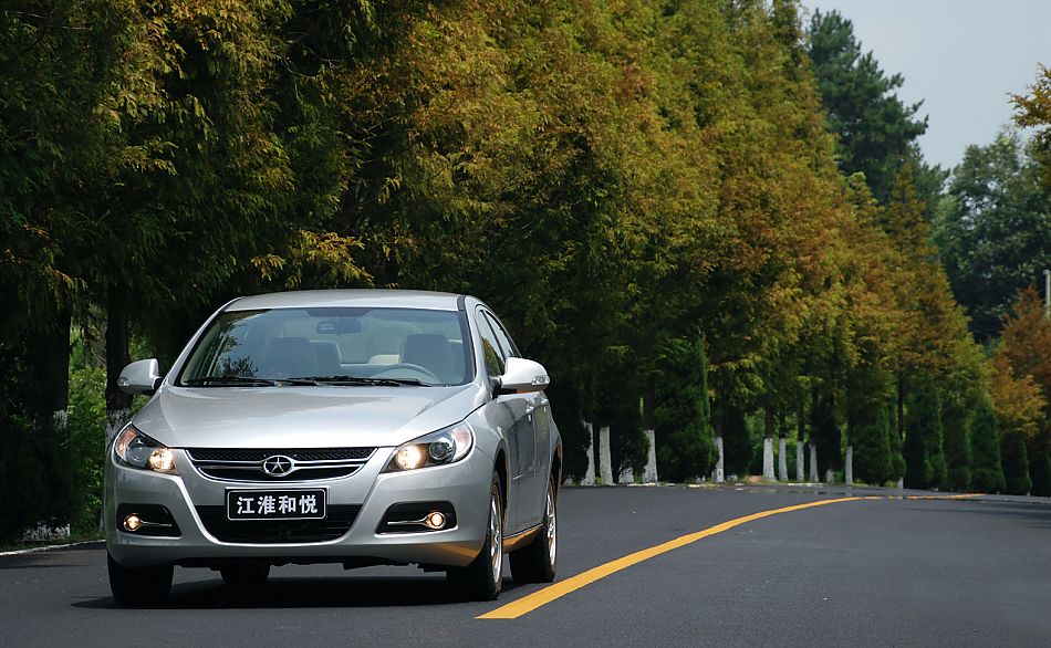 江淮和悦官方资料图外观