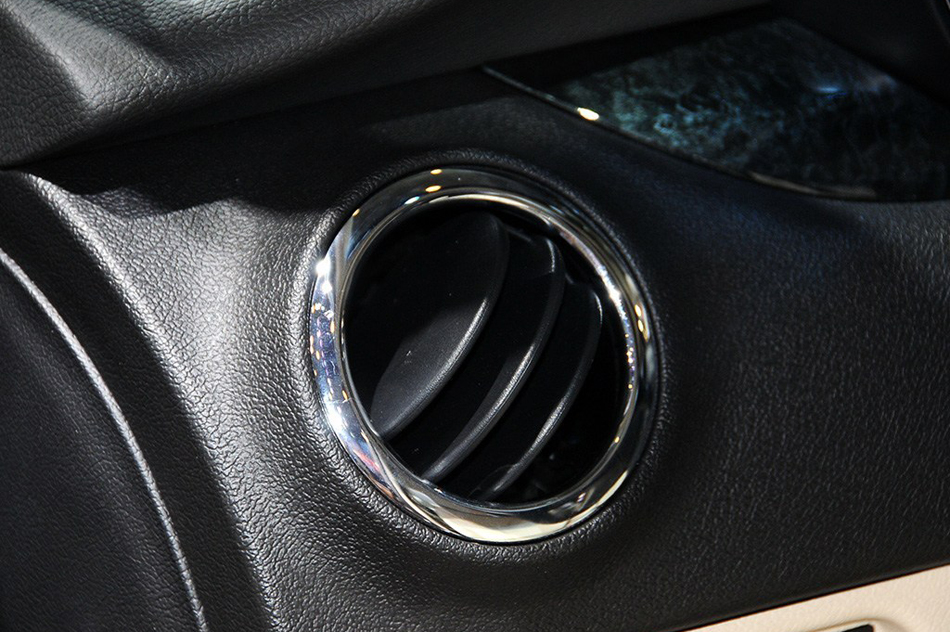 2014款 1.5L 手动尊逸型 内饰