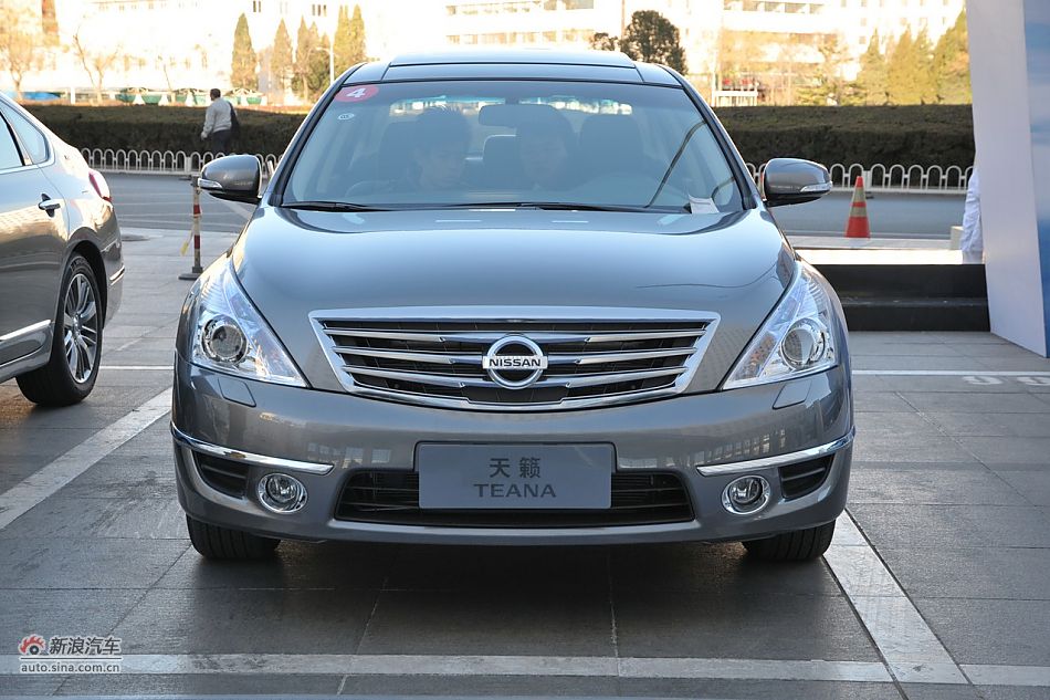 2011款天籁公爵实拍