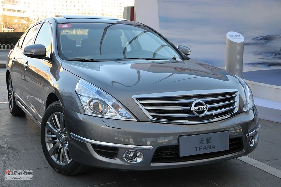 2011款天籁公爵实拍