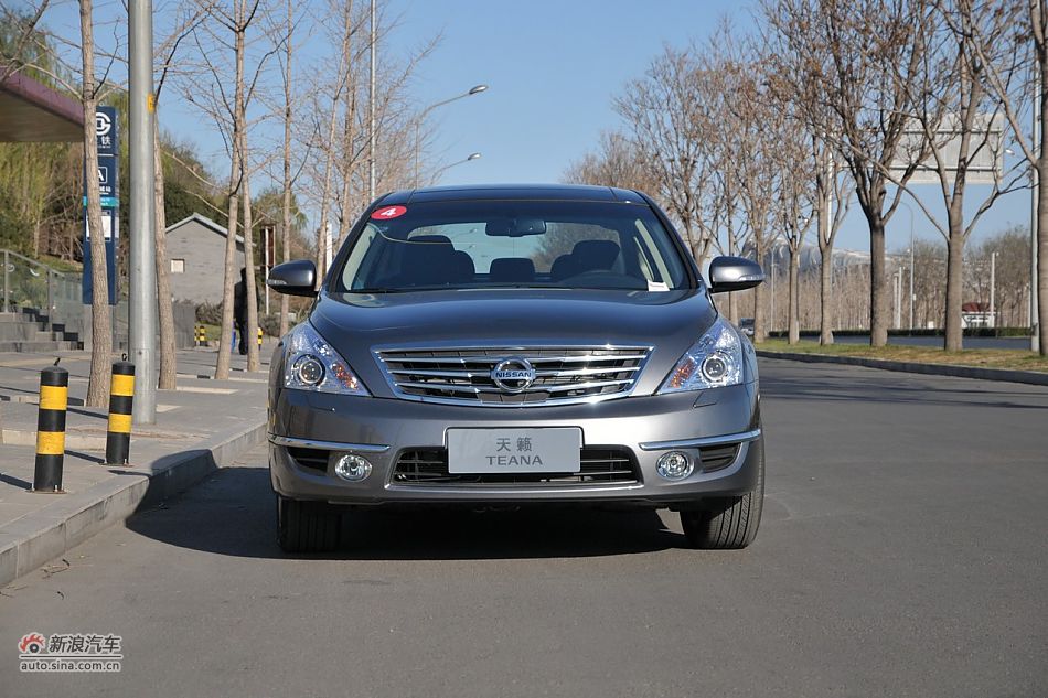 2011款天籁公爵实拍