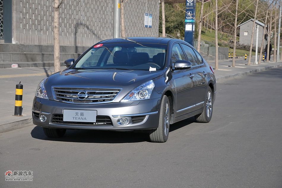 2011款天籁公爵实拍