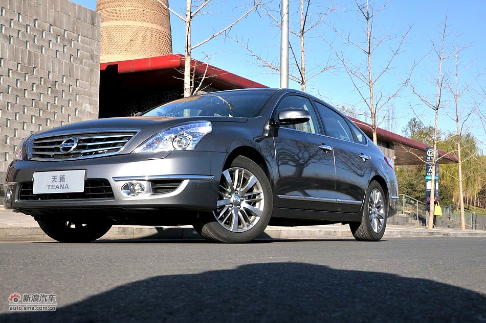 2011款天籁公爵实拍