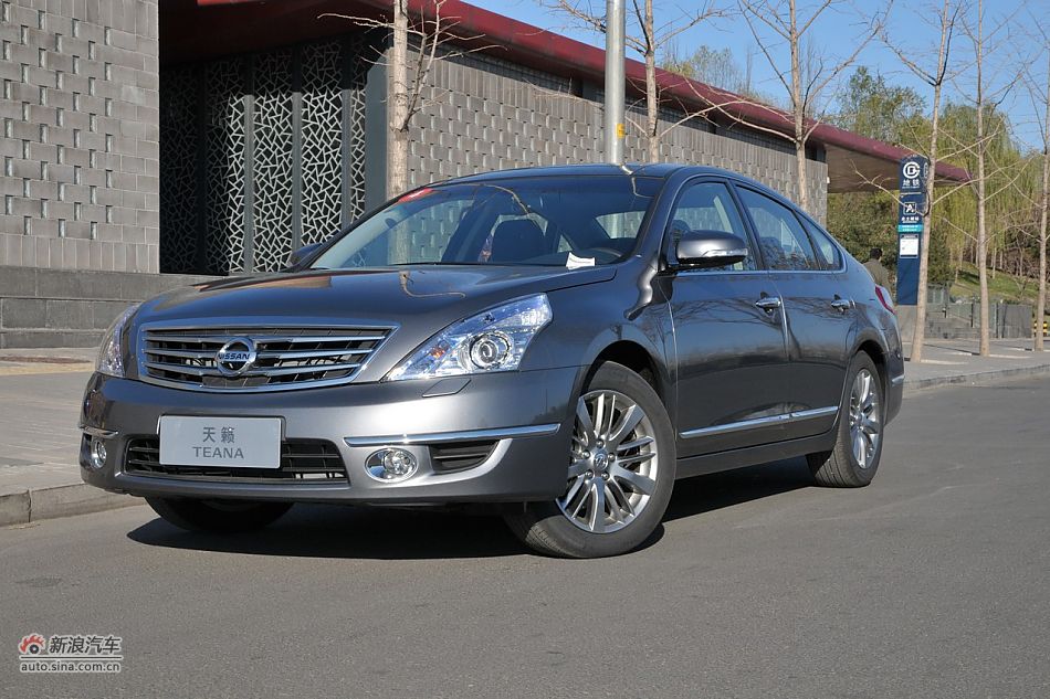 2011款天籁公爵实拍