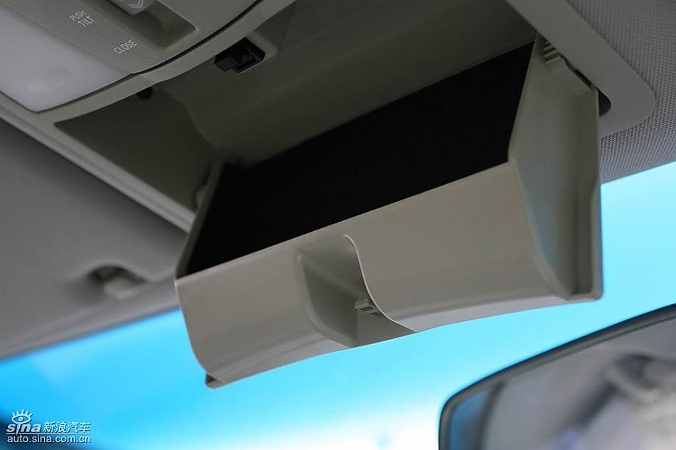 新一代天籁内饰