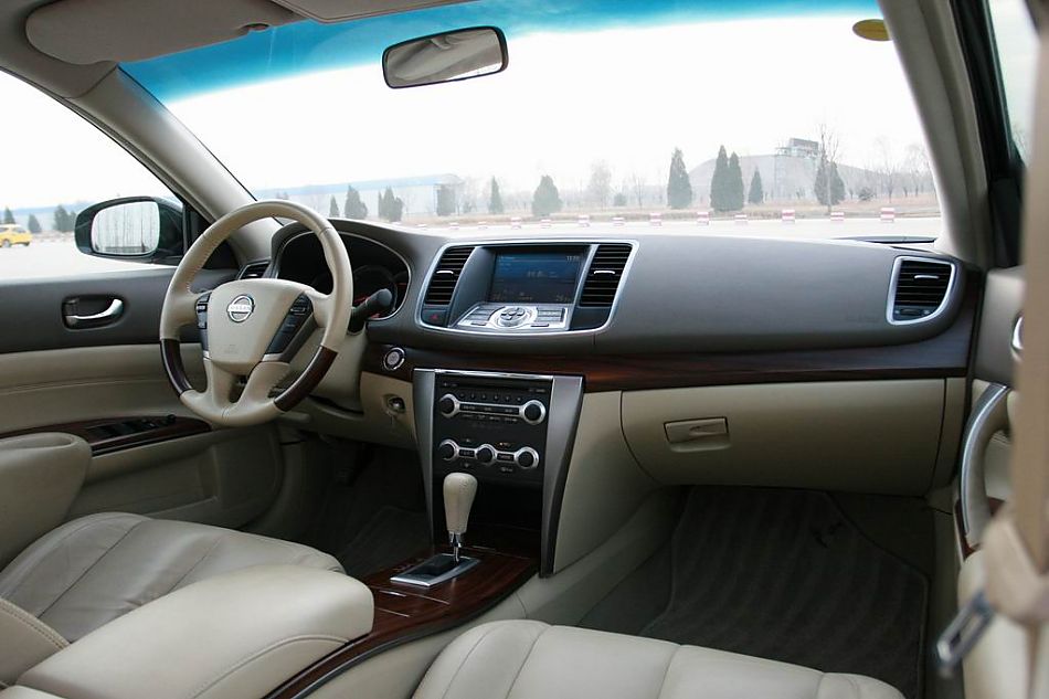 新天籁详内饰实拍