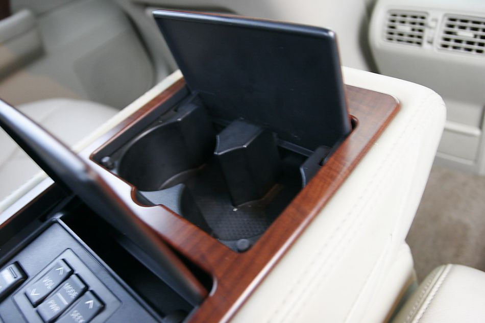 东风日产新天籁内饰