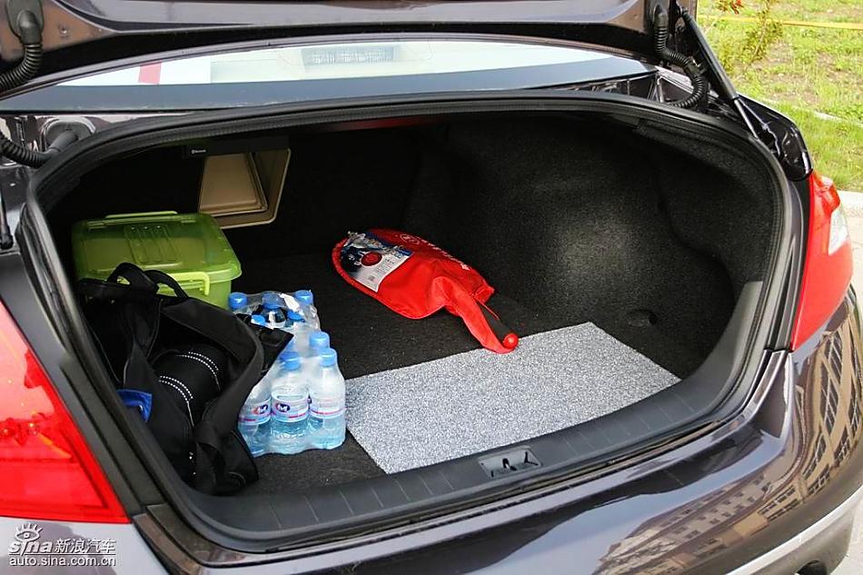 新一代天籁外观