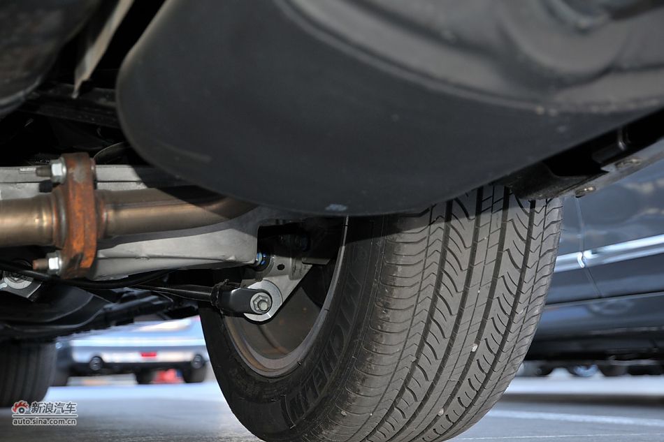 底盘悬挂