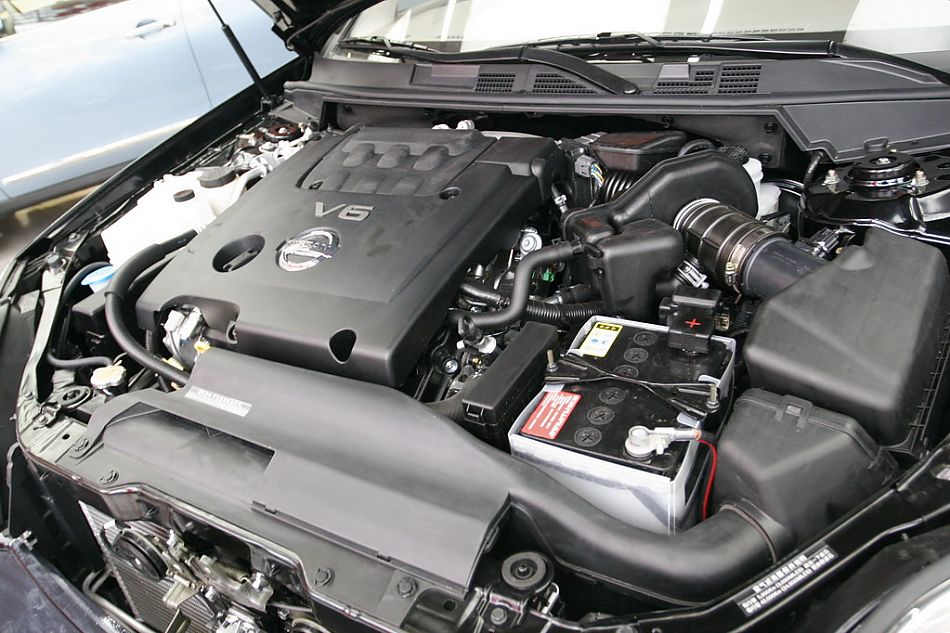 东风日产新天籁发动机