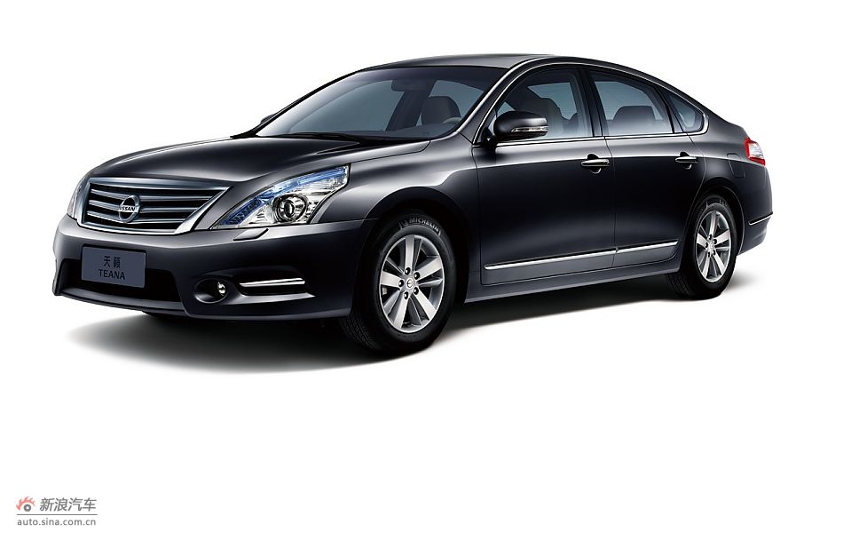 2011款天籁碧玉黑