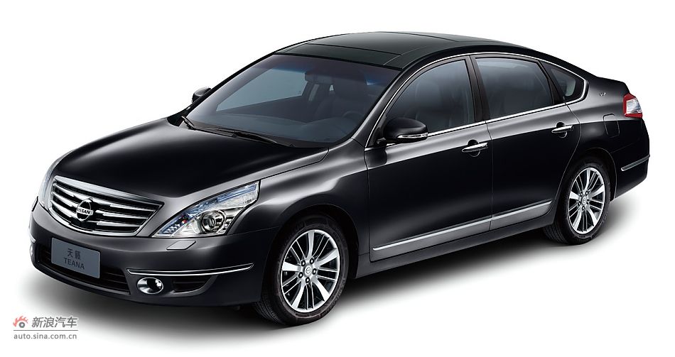 2011款天籁公爵碧玉黑