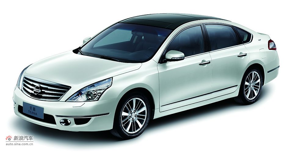 2011款天籁公爵象牙白