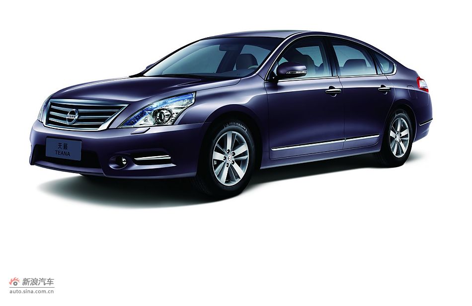 2011款天籁晨曦紫