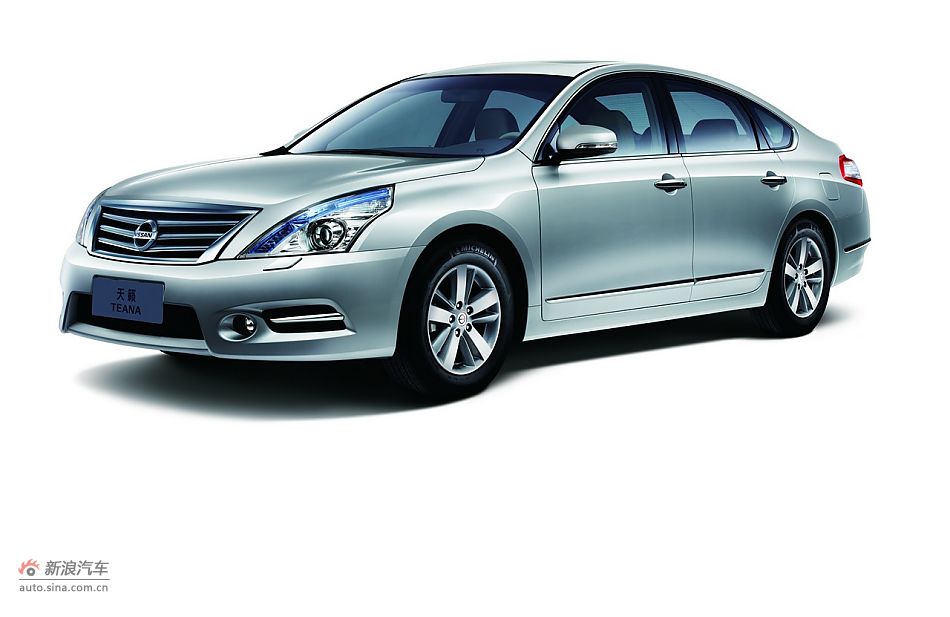 2011款天籁月光银