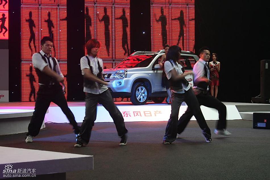 新天籁周年纪念版北京上市会