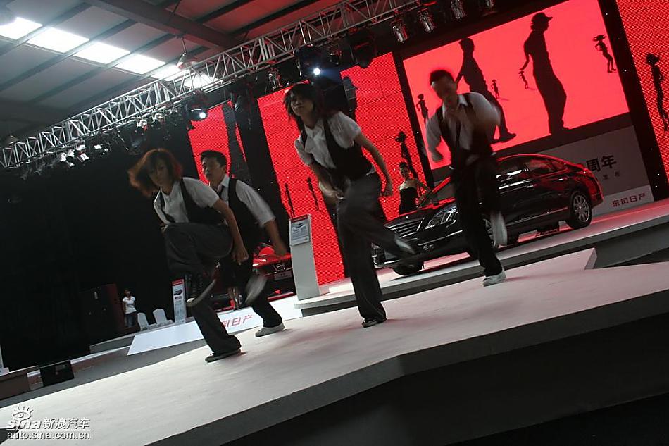 新天籁周年纪念版北京上市会