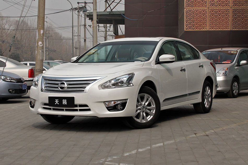 天籁 2013款 2.0L XL舒适版 外观