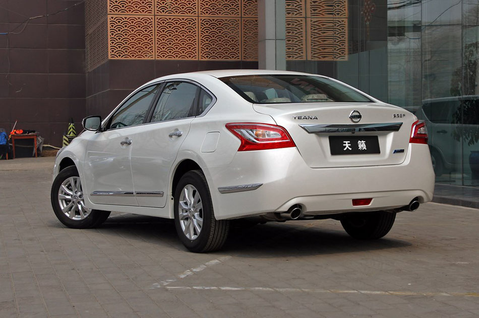 天籁 2013款 2.0L XL舒适版 外观