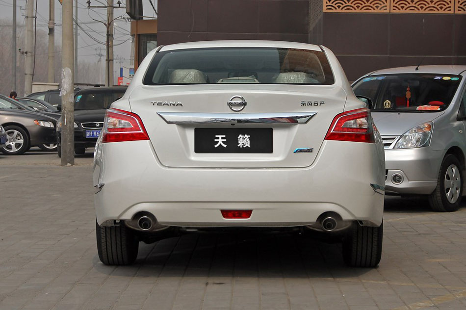 天籁 2013款 2.0L XL舒适版 外观