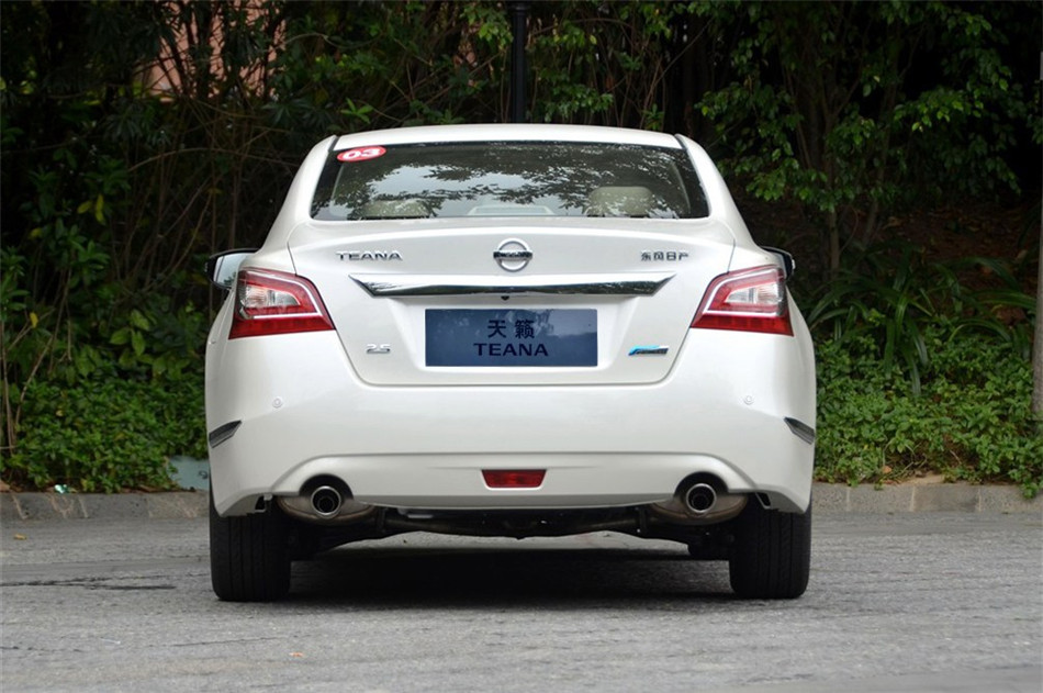 2013款 2.5L XL-UpperNAVI Tech尊贵版 外观