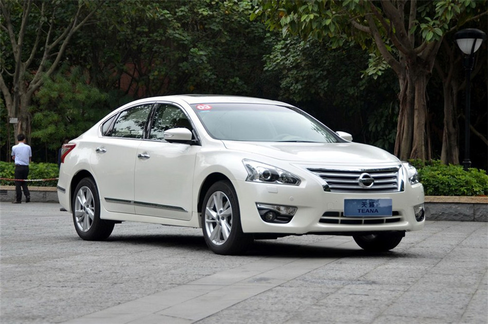 2013款 2.5L XL-UpperNAVI Tech尊贵版 外观