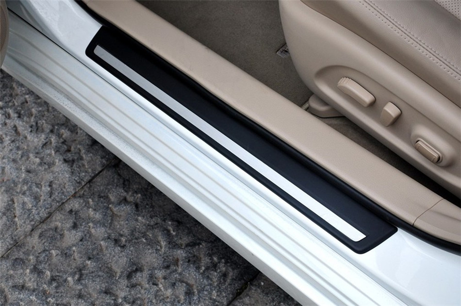 2013款 2.5L XL-UpperNAVI Tech尊贵版 座椅空间