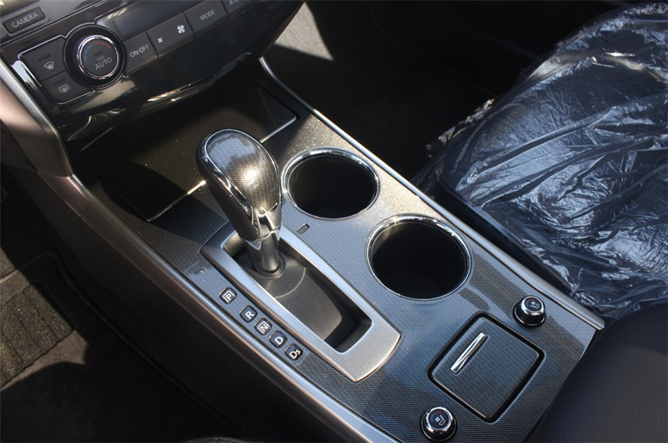 2014款 公爵 2.5L XV-VIP尊领版 内饰