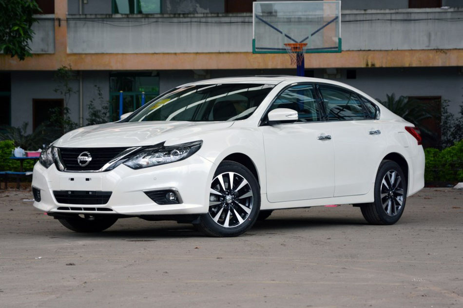 2016 2.0L XL-Upperа 