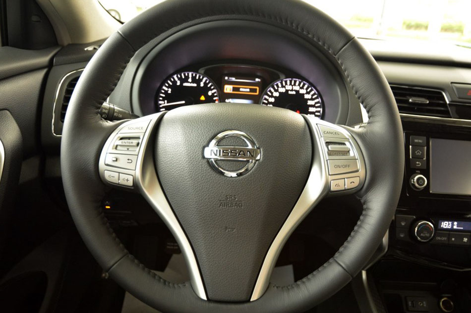 2016款 2.0L XL-Upper智尚版 内饰