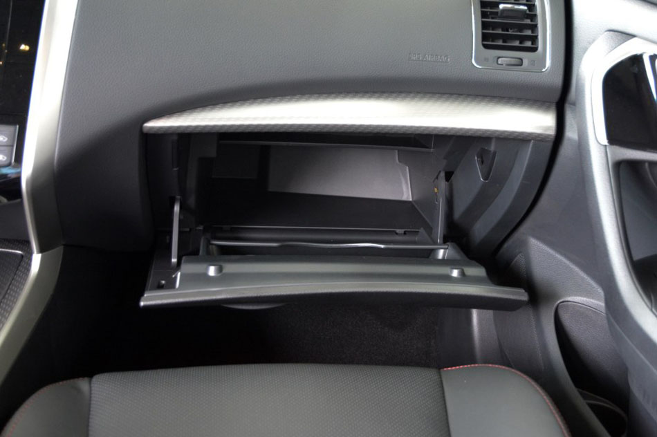 2016 2.0L XL-Upperа 