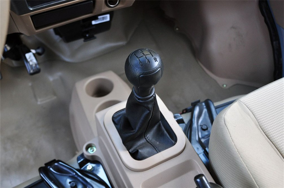 09�� 1.0L MT ��׼��BG10-01 ����