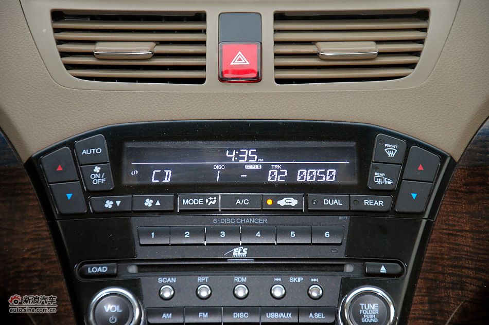 2011款讴歌MDX尊享运动版到店高清实拍