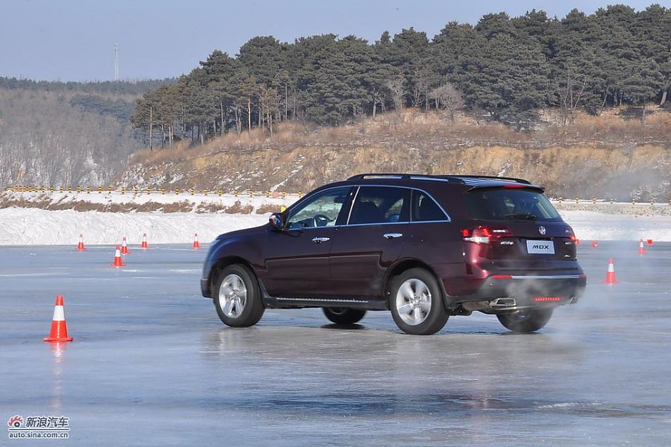 2010MDXԳʵͼ