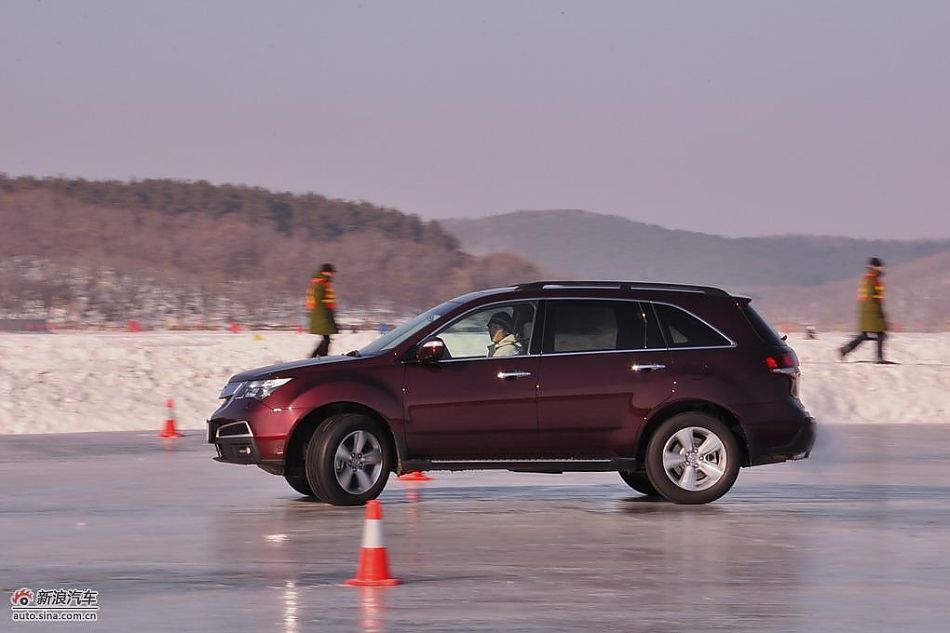2010MDXԳʵͼ