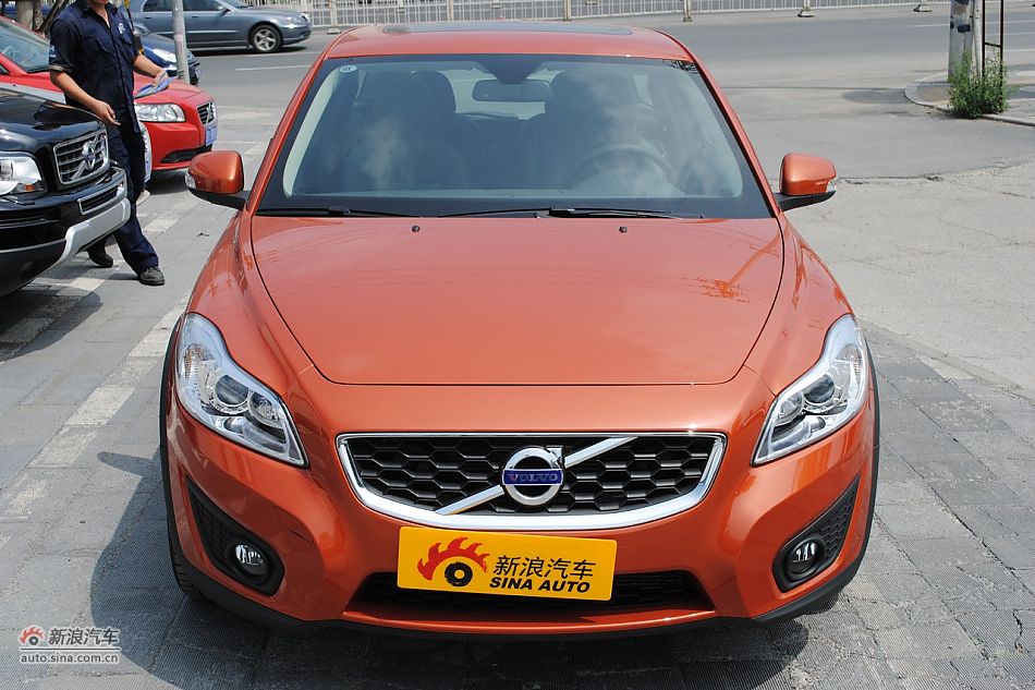 沃尔沃C30 2.0智雅版