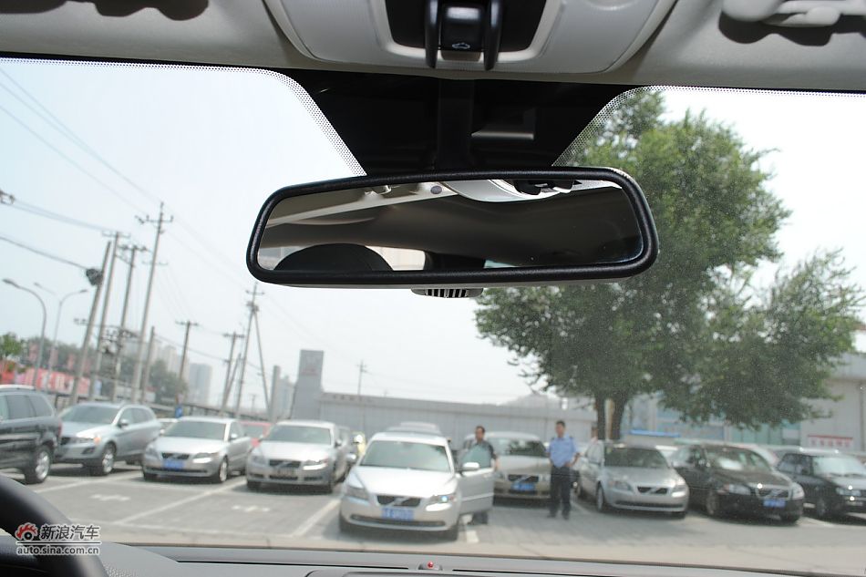 沃尔沃C30 2.0智雅版