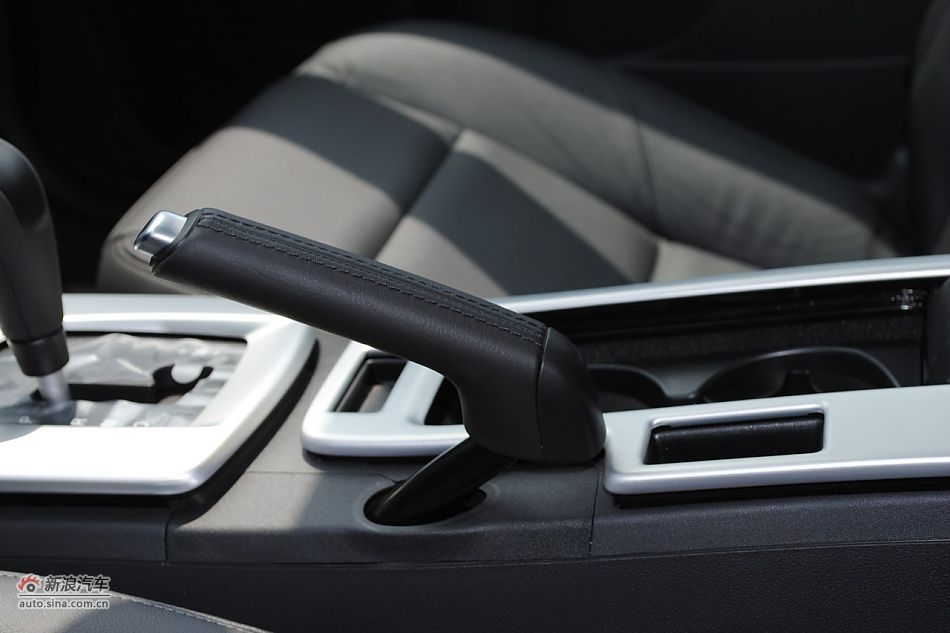 沃尔沃C30 2.0智雅版