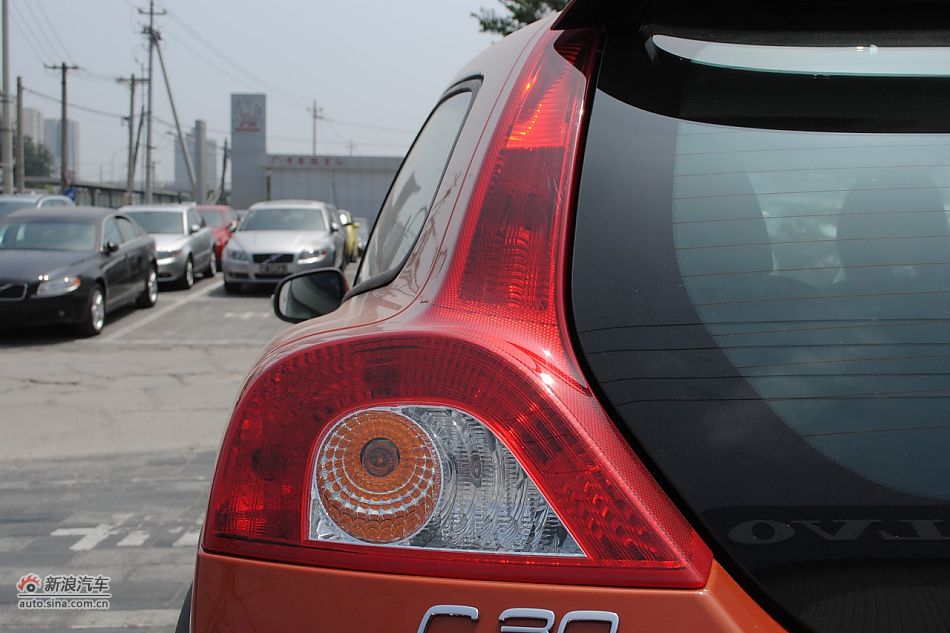 沃尔沃C30 2.0智雅版