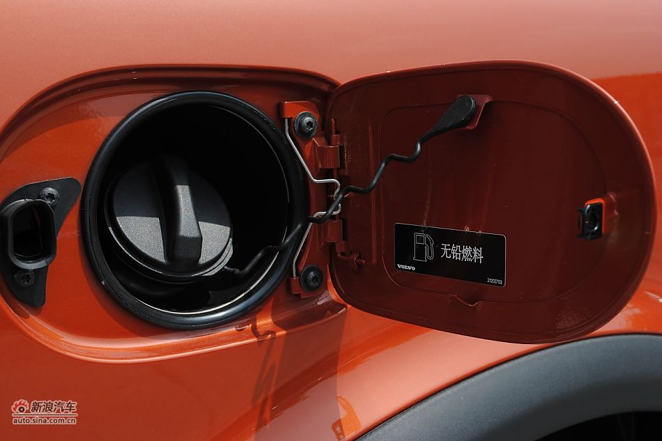 沃尔沃C30 2.0智雅版