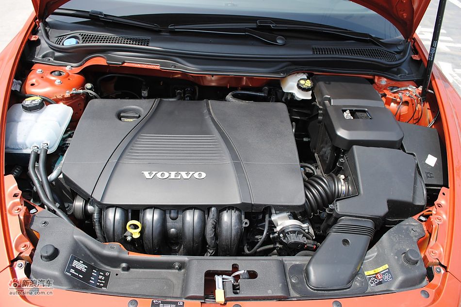 沃尔沃C30 2.0智雅版