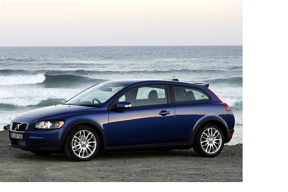 VOLVO C30