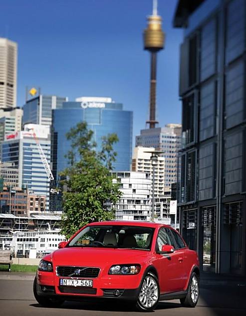 VOLVO C30