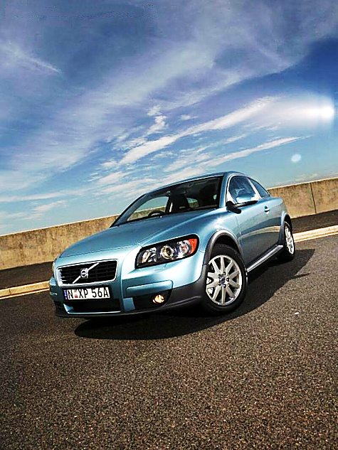 VOLVO C30