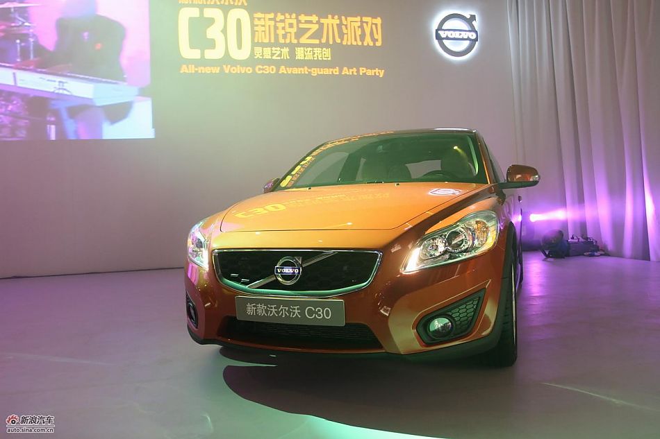 新款沃尔沃C30