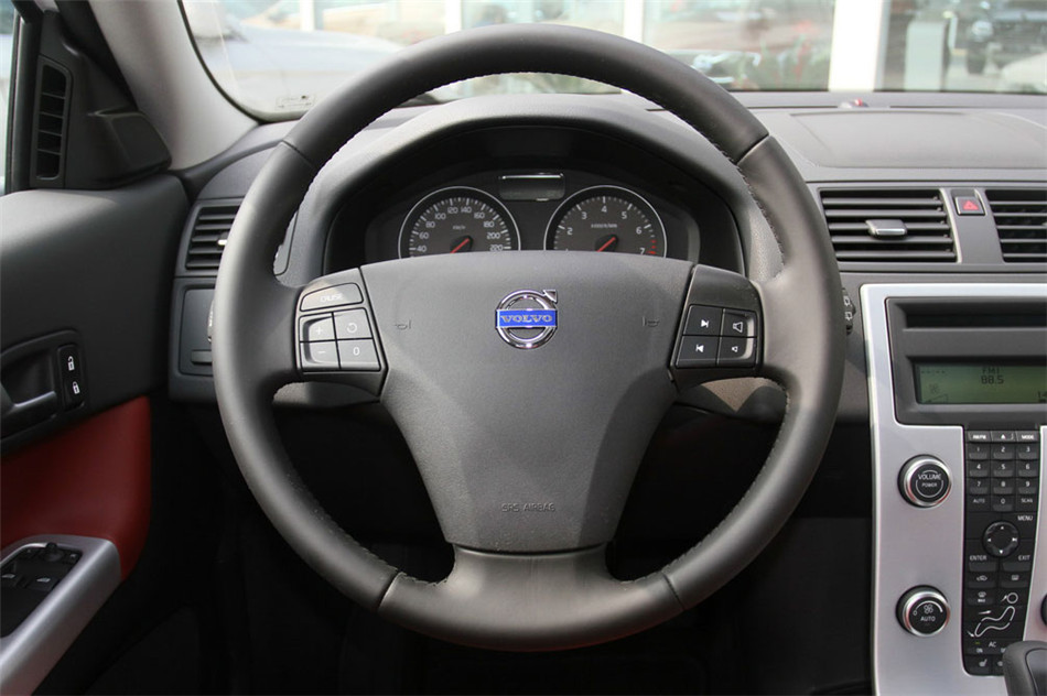 沃尔沃C30 2013款 2.0L炫动版 内饰