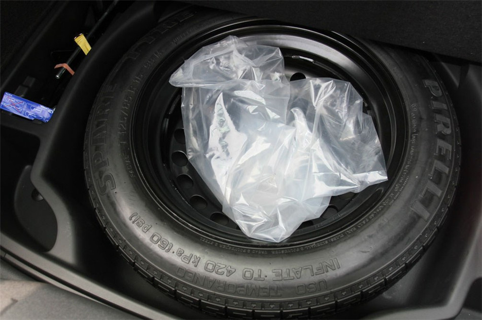 沃尔沃C30 2013款 2.0L炫动版 细节