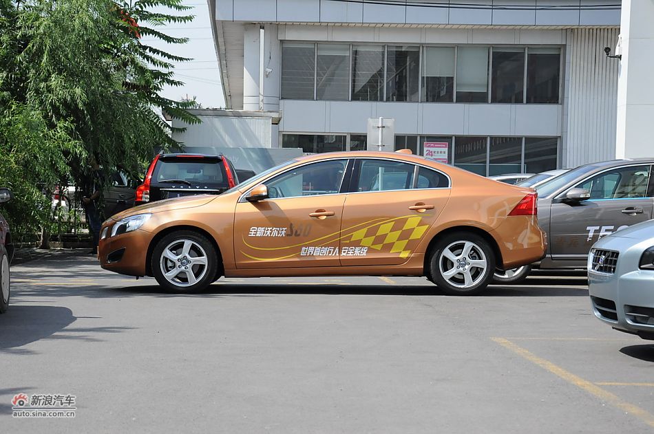 2012款沃尔沃S60